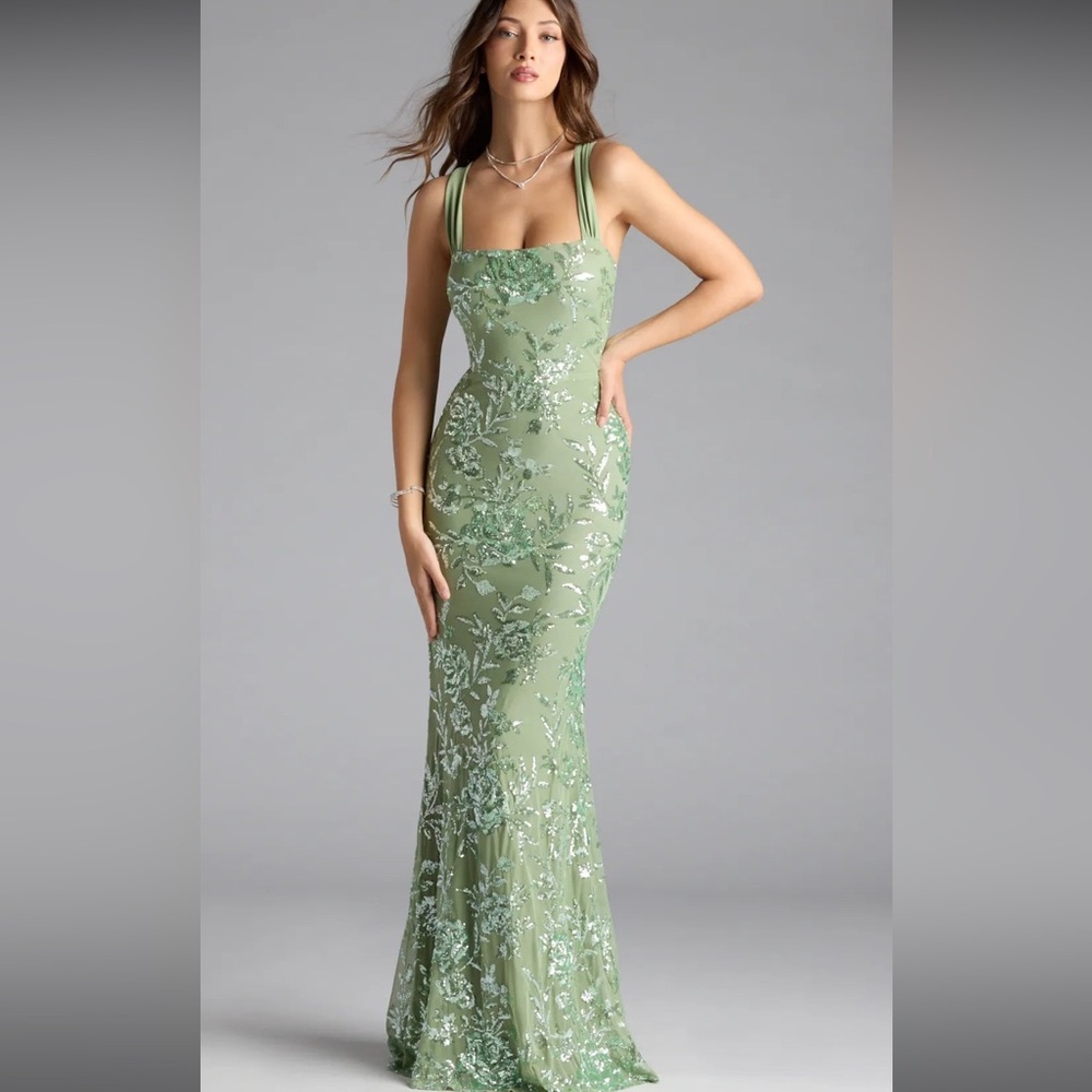 Formal Sage Sequin Lace-Up Mermaid Dress